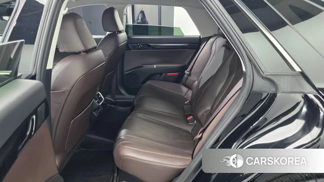 Hyundai Grandeur Hybrid (GN7) 2023 Черный из Кореи, фото 2