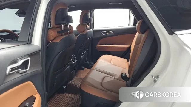 Kia Sportage 5th Generation Hybrid 2022 Белый из Кореи, фото 2