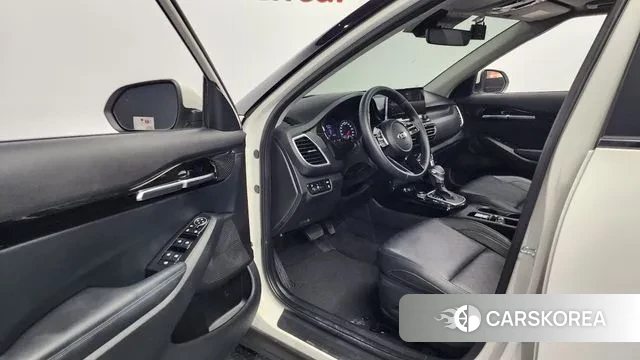 Kia Seltos 2020 Белый из Кореи, фото 2