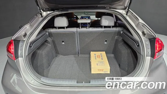 Hyundai The New Ionic Hybrid 2019 Серебряный из Кореи, фото 2