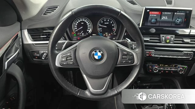 BMW X1 (F48) 2022 Белый из Кореи, фото 2
