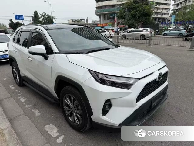 Toyota RAV4 Rongfang 2024 Белый из Китая, фото 2