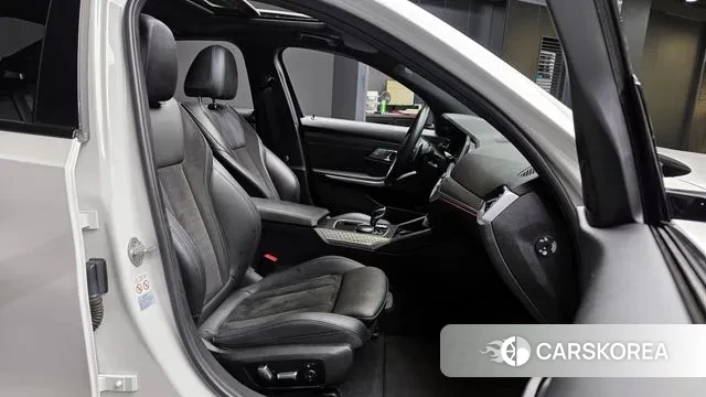 BMW 3 Series (G20) 2021 Белый из Кореи, фото 2