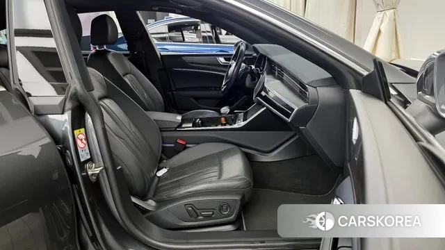 Audi A7 (4K) 2020 Серый из Кореи, фото 2