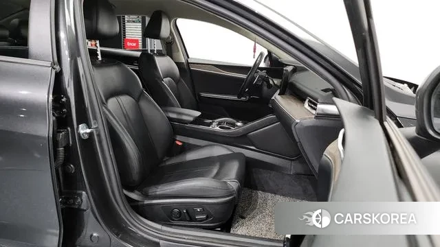 Kia K5 3rd generation 2022 Серый из Кореи, фото 2