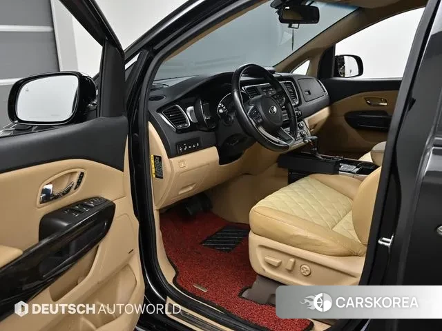 Kia The New Carnival 2019 Черный из Кореи, фото 2