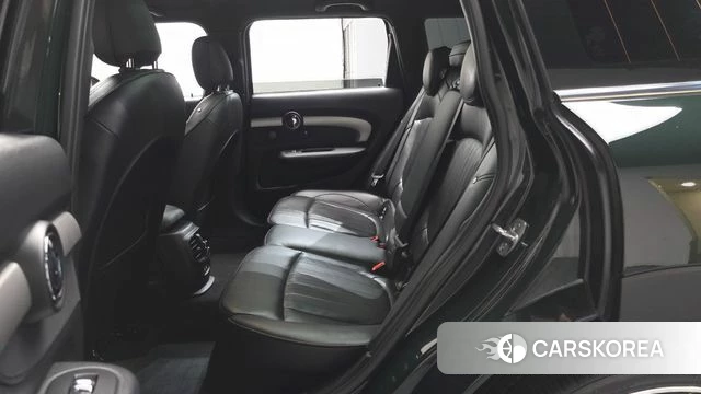 Mini Cooper S Clubman 2022 Зеленый из Кореи, фото 2