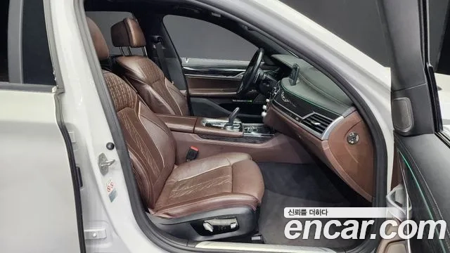 BMW 7 Series (G11) 2018 Белый из Кореи, фото 2