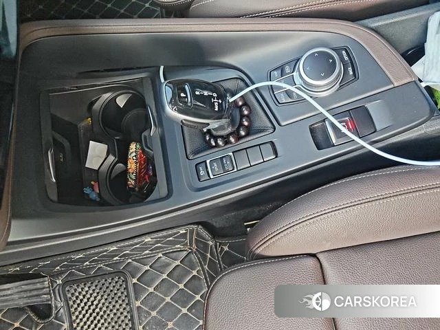 BMW X1 2021 Белый из Китая, фото 2