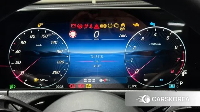 Mercedes-Benz E-Class W214 2025 Белый из Кореи, фото 2