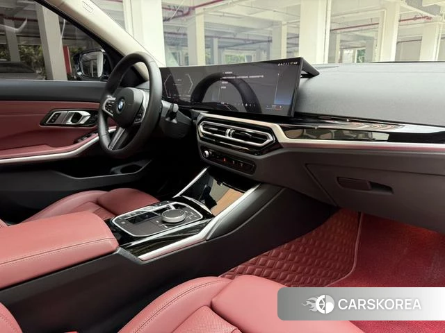 BMW 3 series 2024 Черный из Китая, фото 2