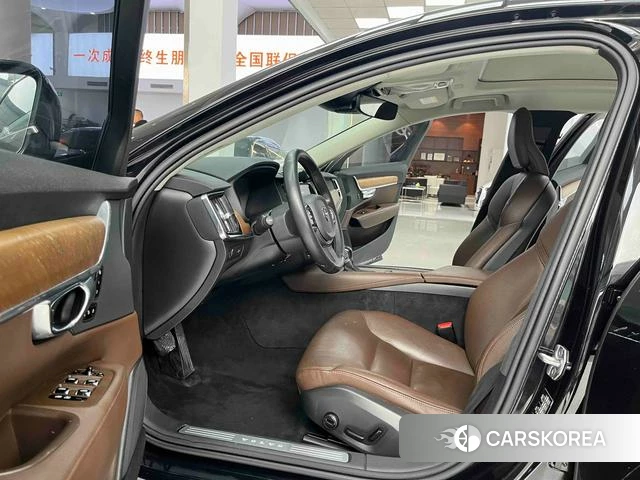 Volvo S90 2020 Черный из Китая, фото 2