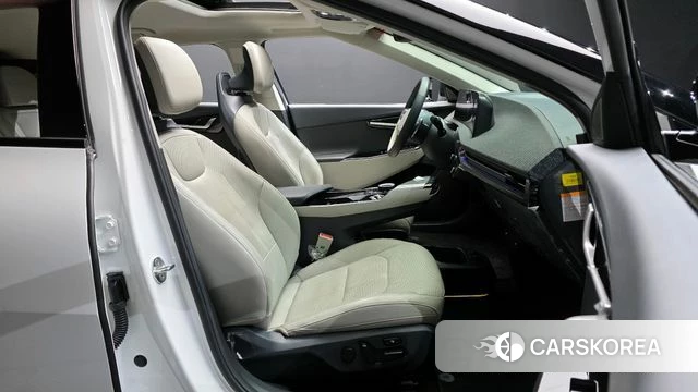 Kia EV6 2022 Белый из Кореи, фото 2