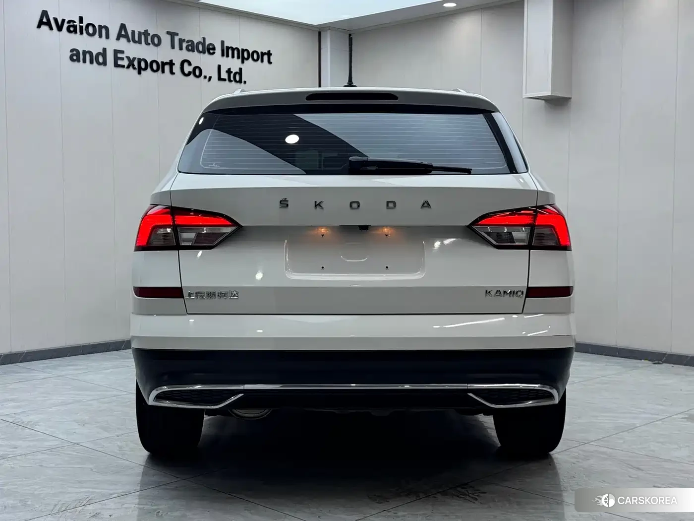 Skoda Komick 2022 Белый из Китая, фото 2