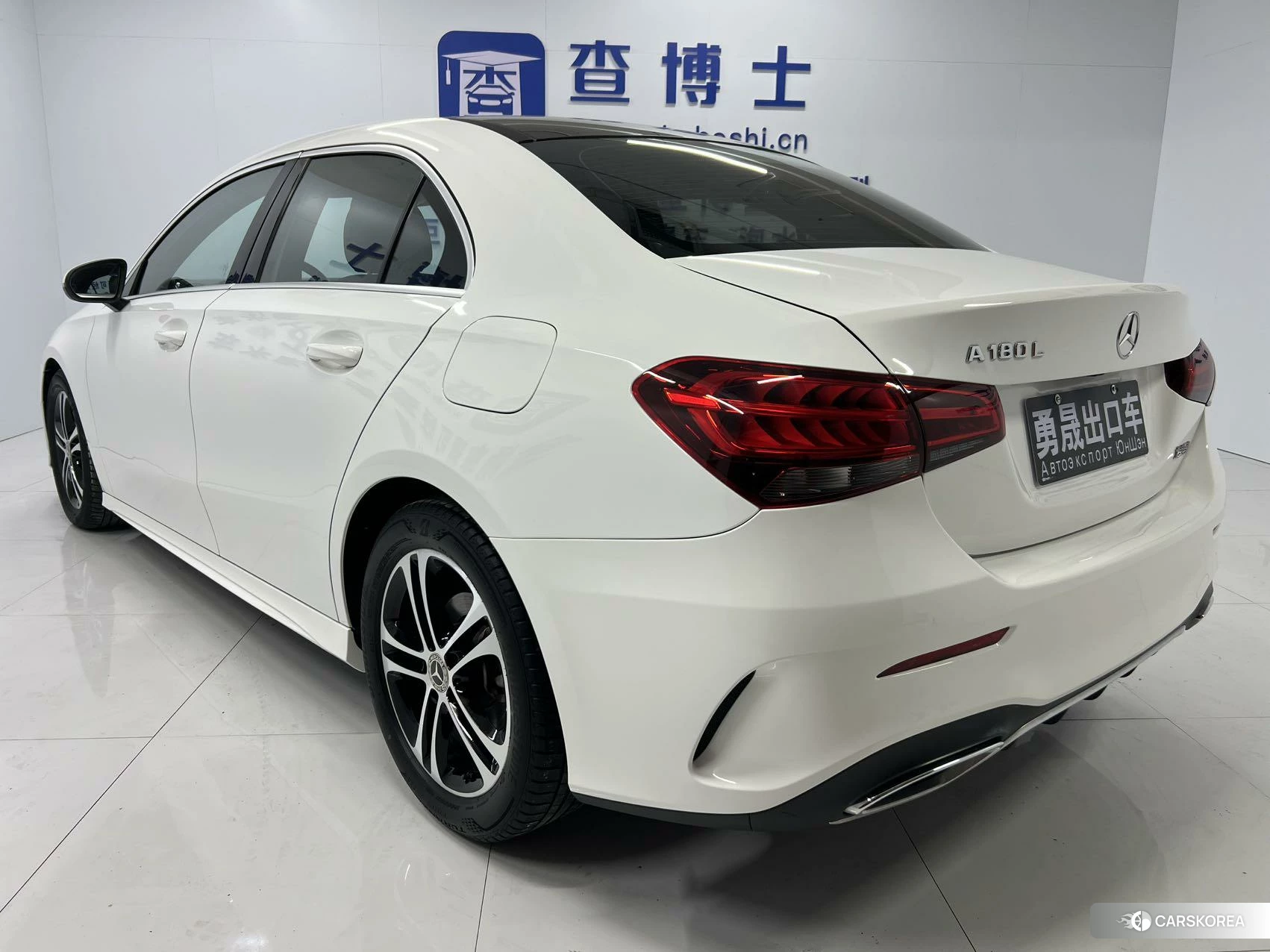 Mercedes-Benz Class A 2021 Белый из Китая, фото 2
