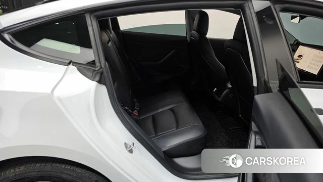 Tesla Model 3 2022 Белый из Кореи, фото 2