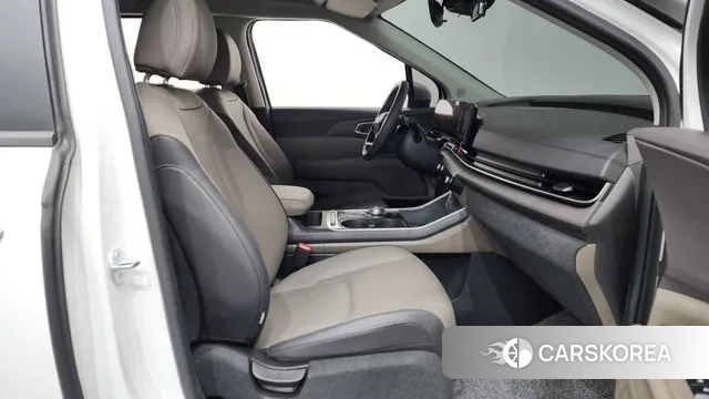 Kia The New Carnival 4th Generation 2025 Белый из Кореи, фото 2