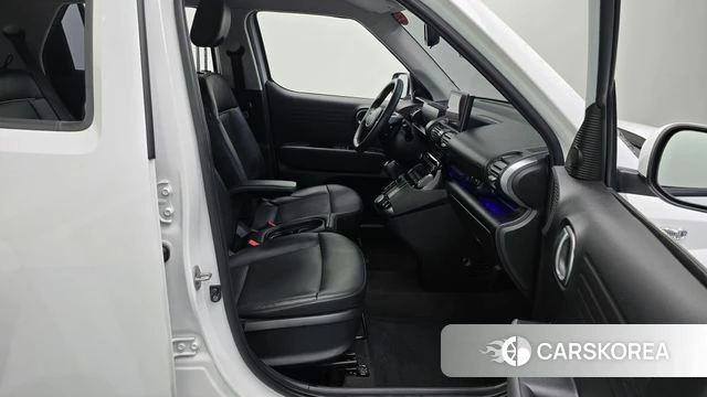 Hyundai Casper 2022 Белый из Кореи, фото 2