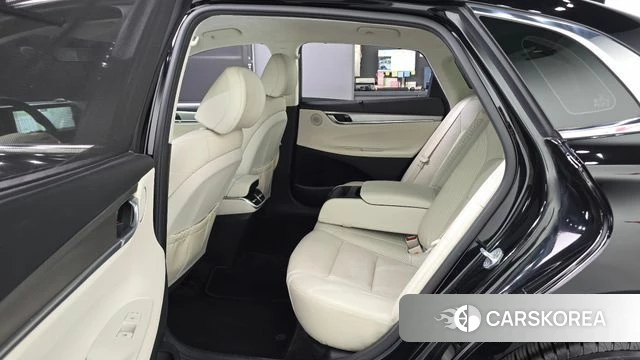 Hyundai The New Grandeur IG Hybrid 2022 Черный из Кореи, фото 2