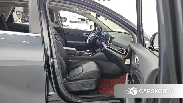 Kia Sportage 5th Generation Hybrid 2023 Серый из Кореи, фото 2