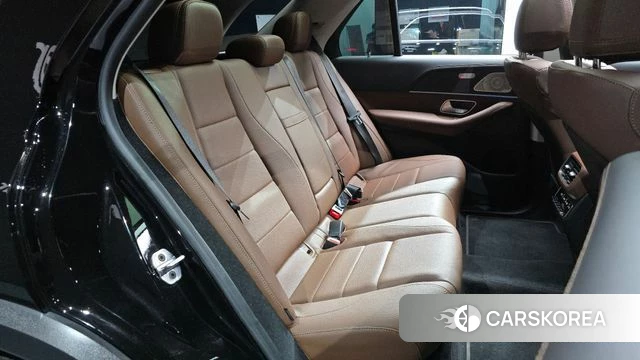 Mercedes-Benz GLE-Class W167 2023 Черный из Кореи, фото 2