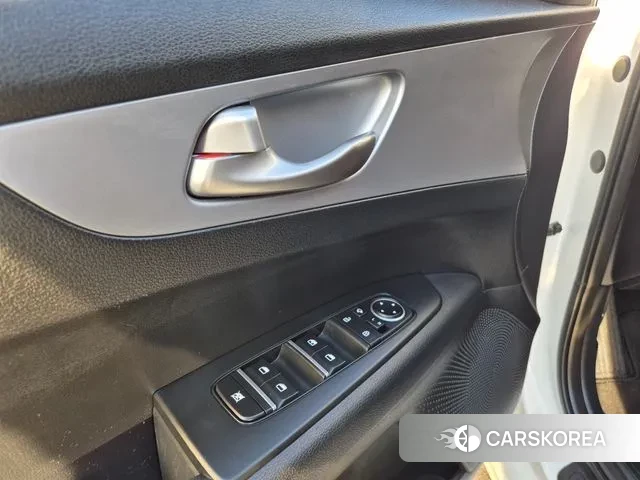 Kia The New K3 2nd generation id 3650261 из Кореи 2