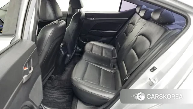 Hyundai Avante AD 2018 Серебряный из Кореи, фото 2