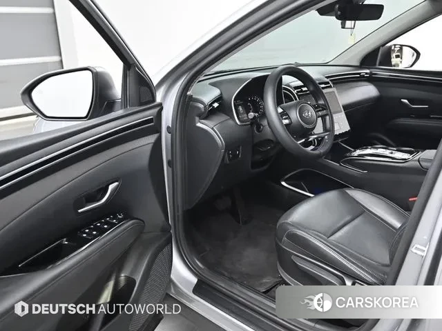 Hyundai Tucson (NX4) 2021 Серебряный из Кореи, фото 2