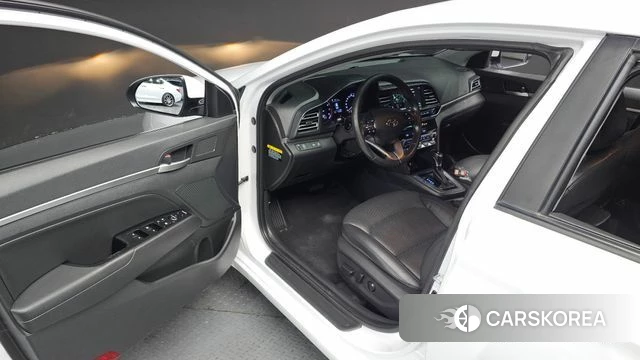 Hyundai The New Avante AD 2019 Белый из Кореи, фото 2