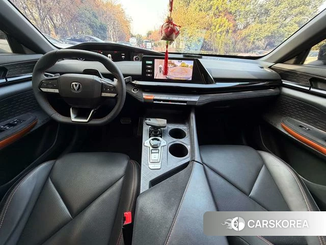 Chang'an UNI-V 2022 Черный из Китая, фото 2