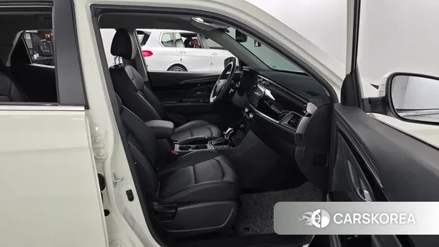 Ssangyong Beautiful Korando 2025 Белый из Кореи, фото 2