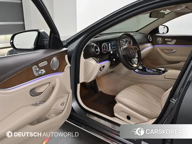 Mercedes-Benz E-Class W213 2018 Серебристо-серый из Кореи, фото 2