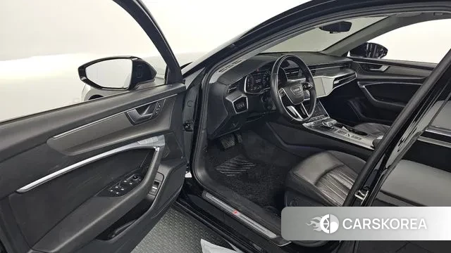 Audi A6 (C8) 2020 Черный из Кореи, фото 2