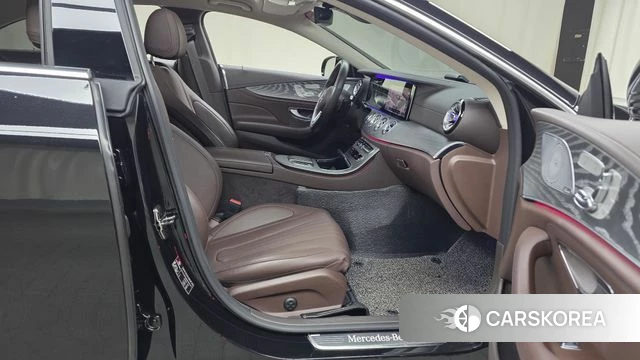 Mercedes-Benz CLS-Class C257 2021 Черный из Кореи, фото 2