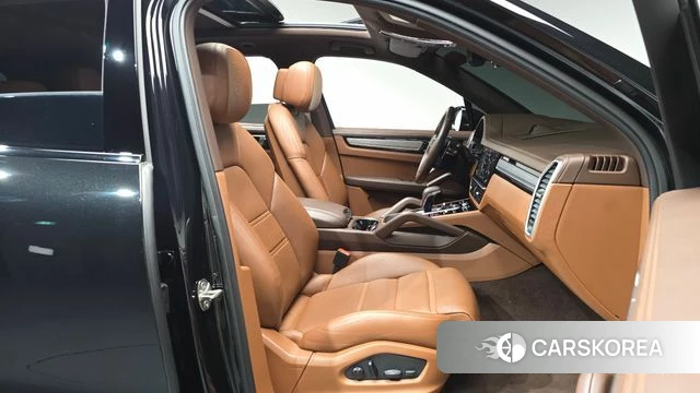 Porsche Cayenne (PO536) 2023 Черный из Кореи, фото 2