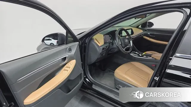 Hyundai Sonata Hybrid (DN8) 2023 Черный из Кореи, фото 2