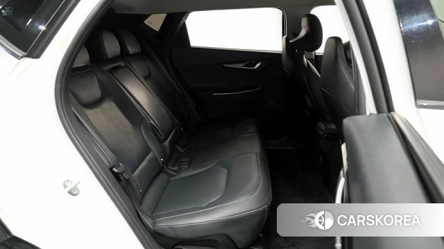 Kia EV6 2023 Белый из Кореи, фото 2