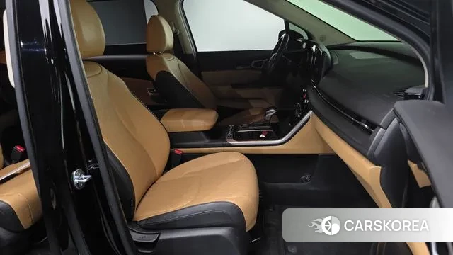 Kia Carnival 4th generation 2021 Черный из Кореи, фото 2