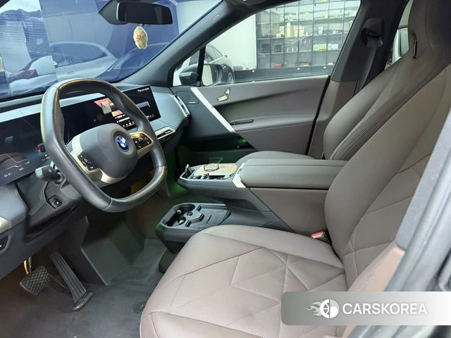 BMW iX 2024 Черный из Китая, фото 2