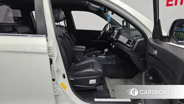 Ssangyong Rexton Sports 2021 Белый из Кореи, фото 2