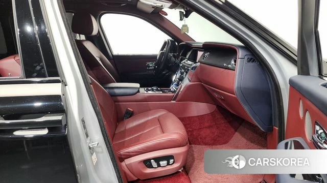 Rolls-Royce Cullinan 2020 Черный из Кореи, фото 2