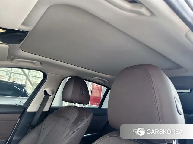 BMW i3 2024 Белый из Китая, фото 2