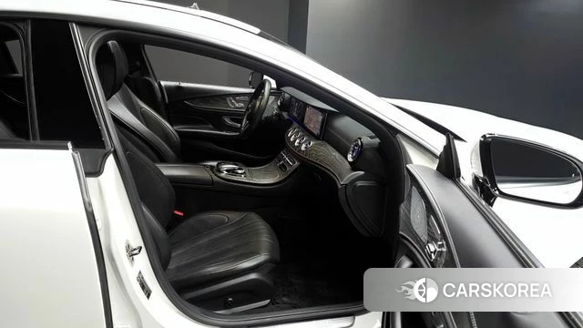 Mercedes-Benz CLS-Class C257 2020 Белый из Кореи, фото 2