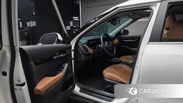 Kia The New Seltos 2022 Белый из Кореи, фото 2