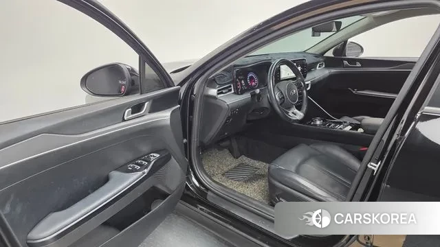 Kia K5 3rd generation 2021 Черный из Кореи, фото 2