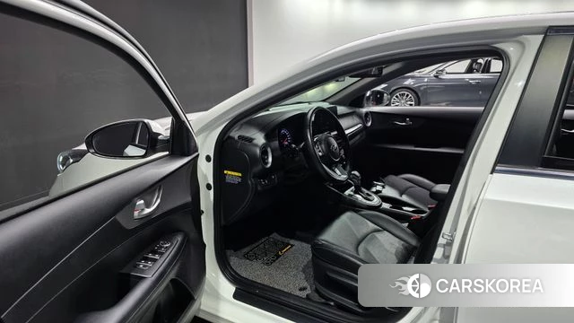 Kia Come New K3 2018 Белый из Кореи, фото 2