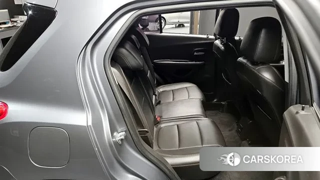 Chevrolet (GM Daewoo) The New Trax 2018 Серебристо-серый из Кореи, фото 2