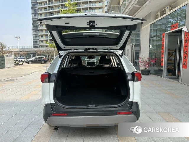 Toyota RAV4 Rongfang 2022 Белый из Китая, фото 2