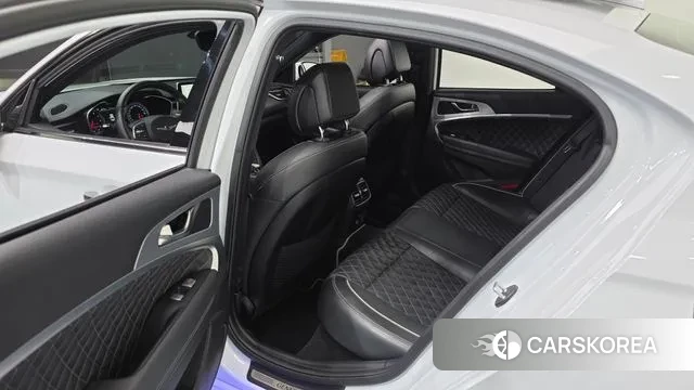 Genesis G70 2018 Белый из Кореи, фото 2