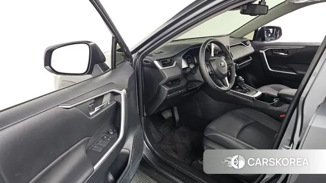 Toyota RAV4 5th Generation 2024 Серый из Кореи, фото 2